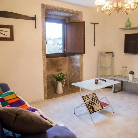 A Casa Da Moreira - En Ponte Maceira Ferienhaus