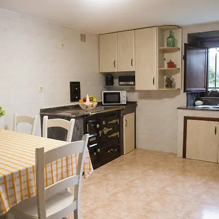 A Casa Da Moreira - En Ponte Maceira * 拉科鲁尼亚