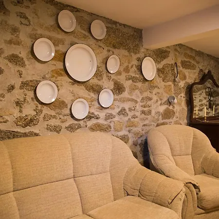 A Casa Da Moreira - En Ponte Maceira Ferienhaus *